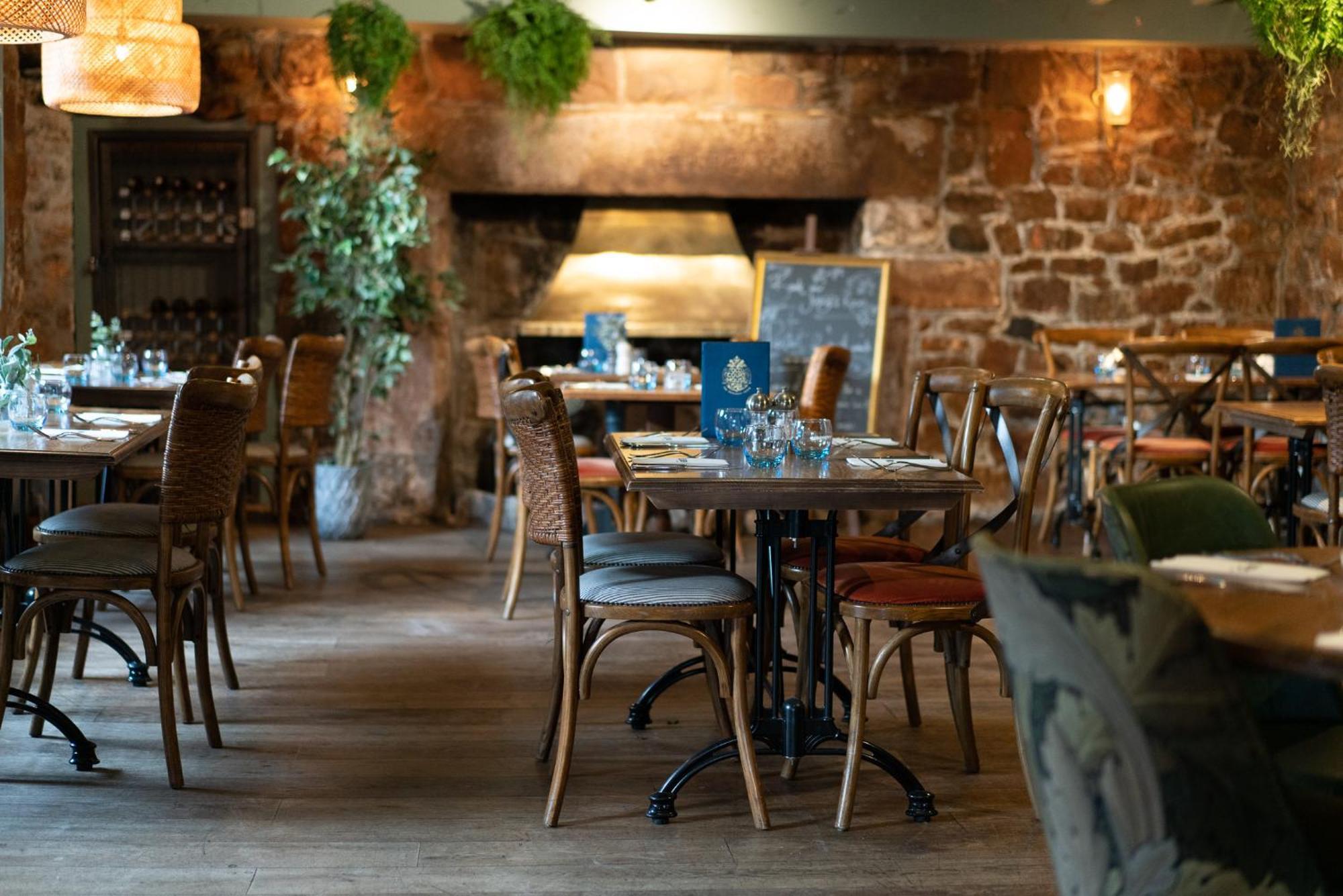 Old Court House Inn St Aubin ภายนอก รูปภาพ